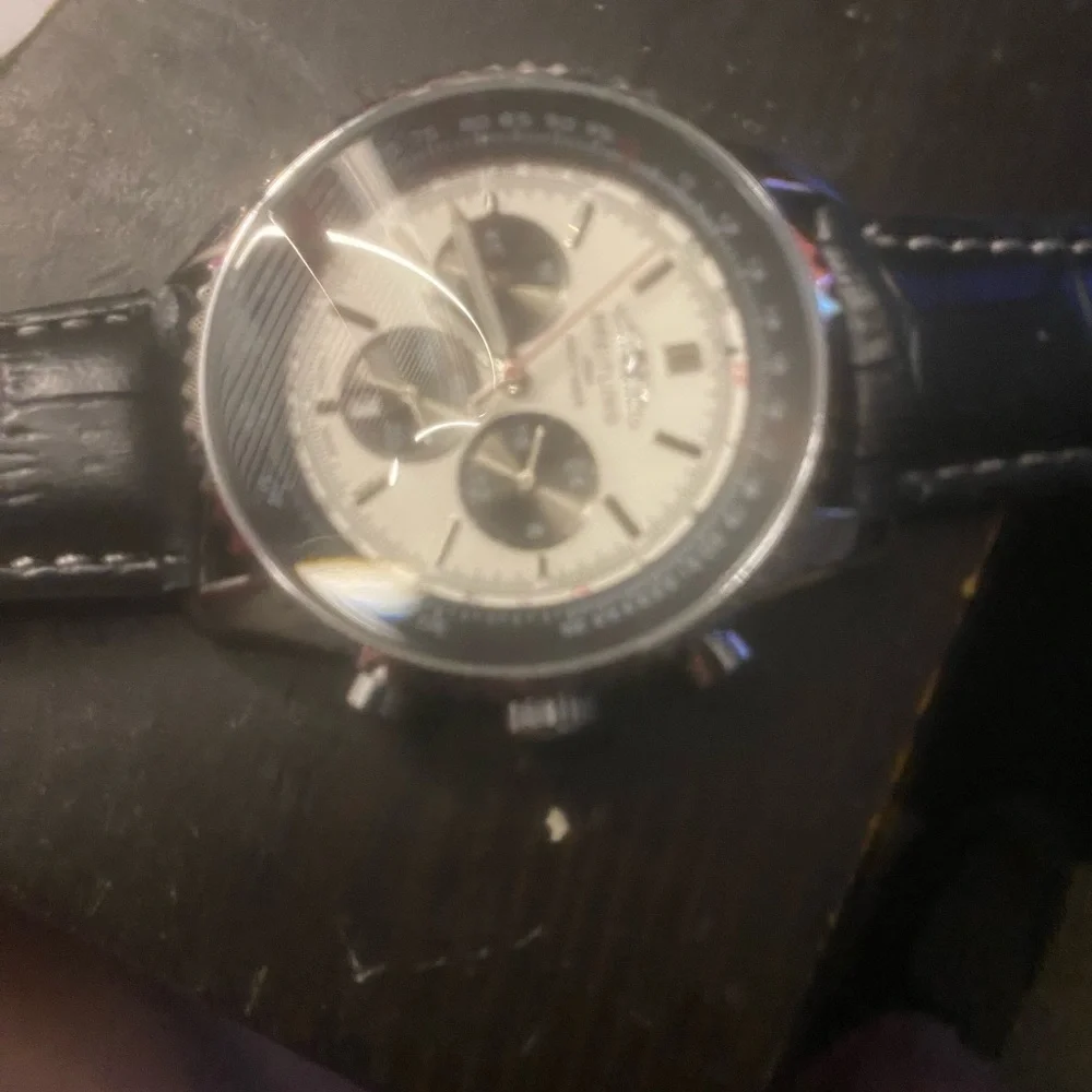New Breitling Black and white Chronograph Watch - Picture 6 of 7